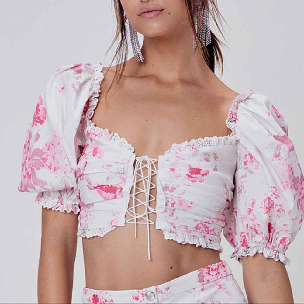 For love and lemons crop top mills